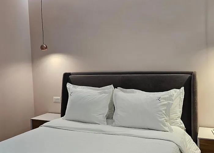 Tam Skanderbeg Square City Center Apartment No3