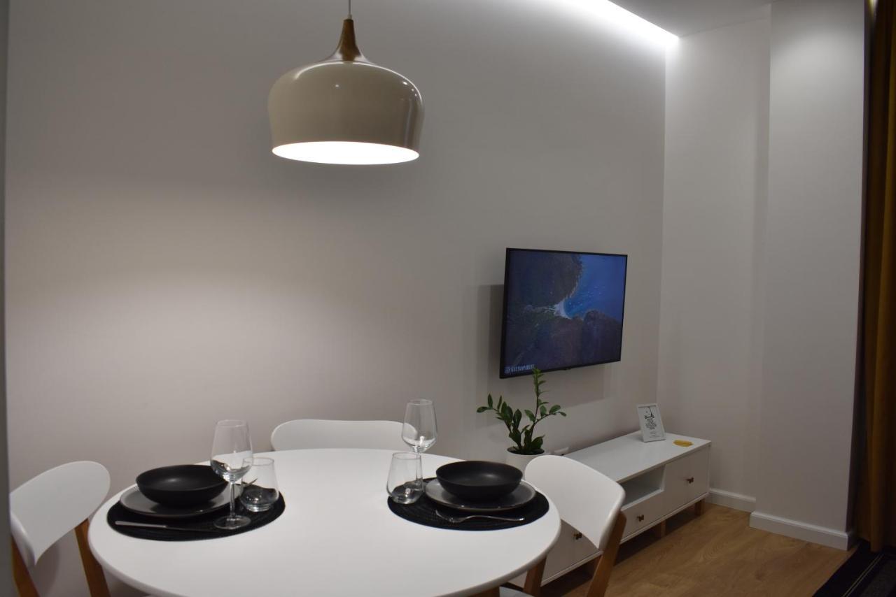 Tam Skanderbeg Square Center No3 *